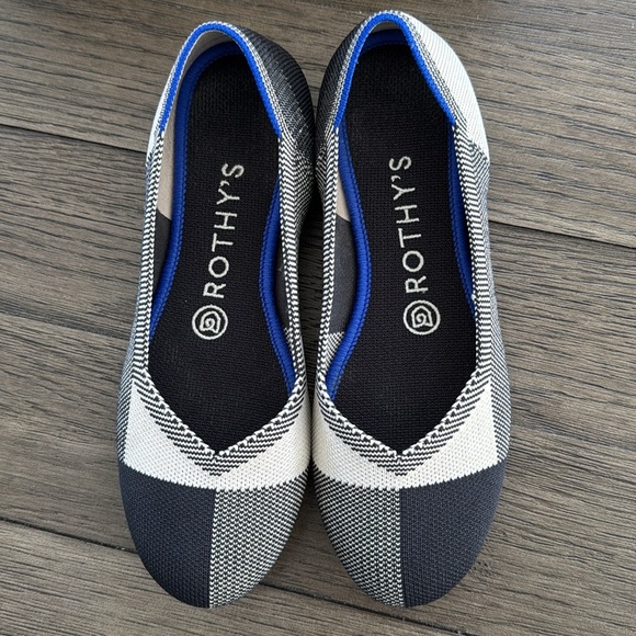 Rothy's Captoe Black Flats| EUC - Picture 2 of 10